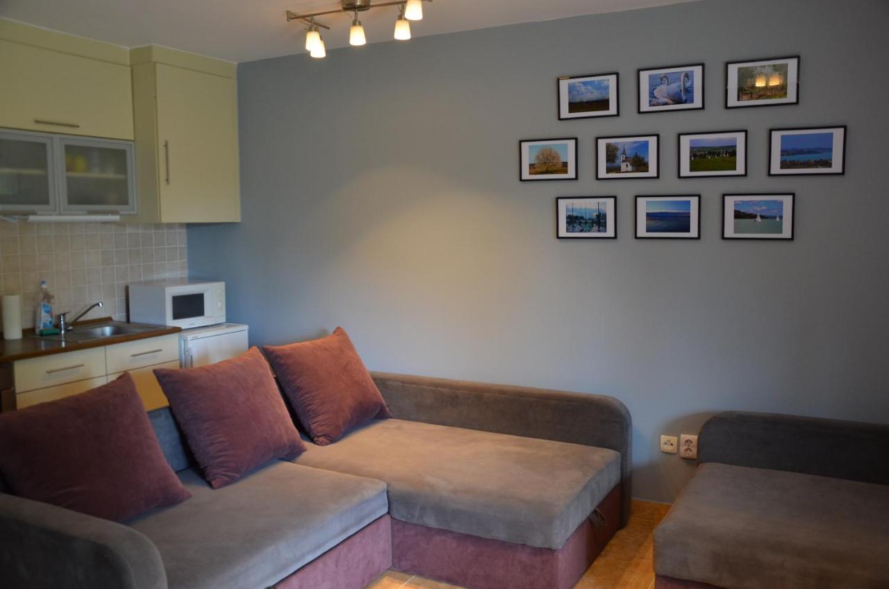 Vadszilva Apartman Balatonoszod Exterior photo